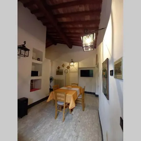 Tuscany Village In S. Gimignano Volterra Siena Pisa Apartment
